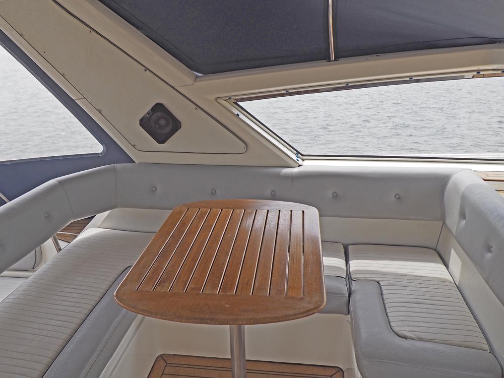 Steuerhaus, Innenausstattung